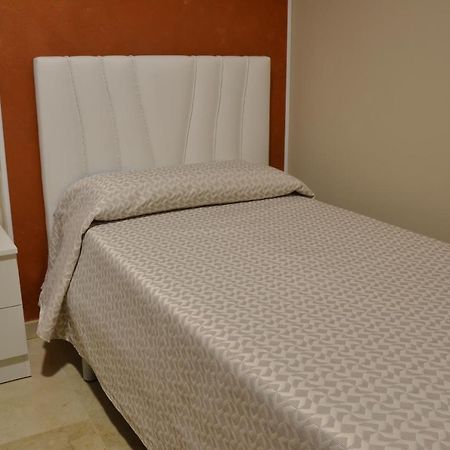 Hostal El Bugar Teruel Exteriör bild