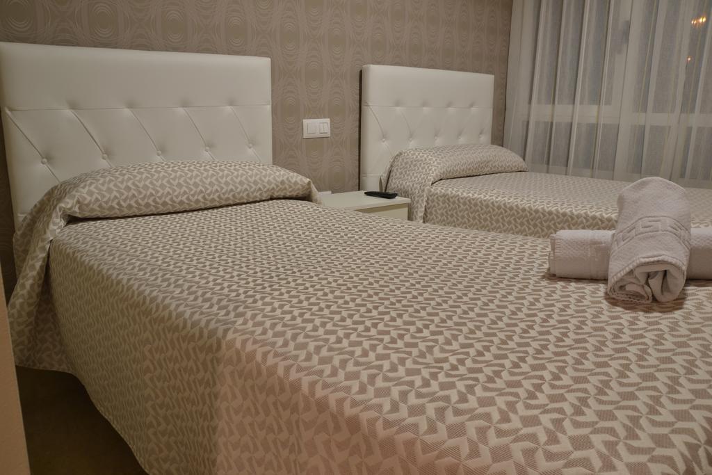 Hostal El Bugar Teruel Exteriör bild